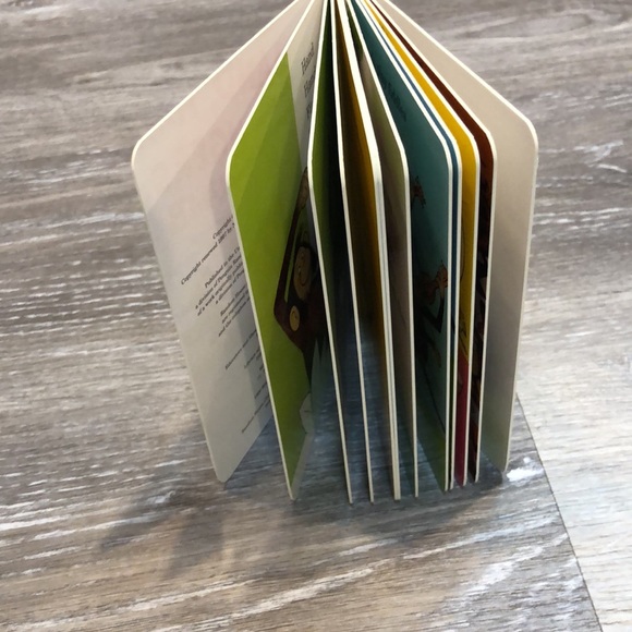 Cat in Hat Book. Hand hand finger, thumbs - Picture 3 of 5